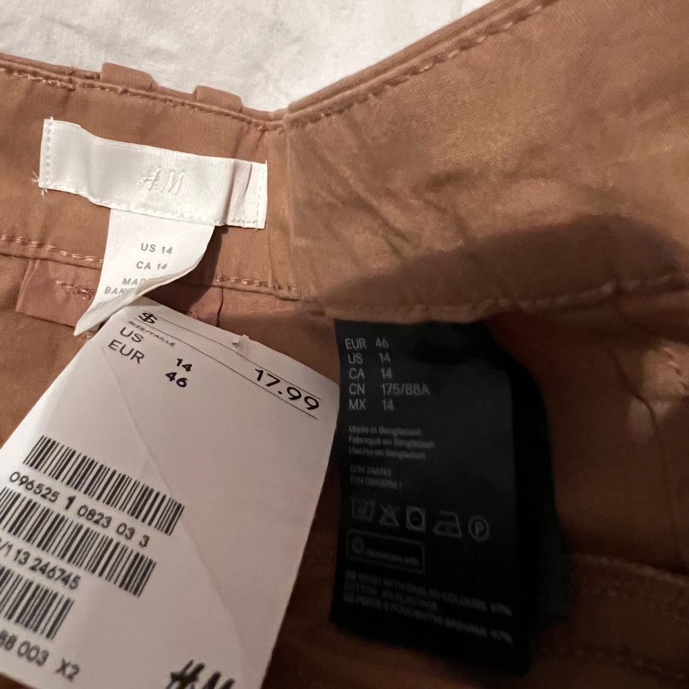 h&m short - Picture 2 of 2
